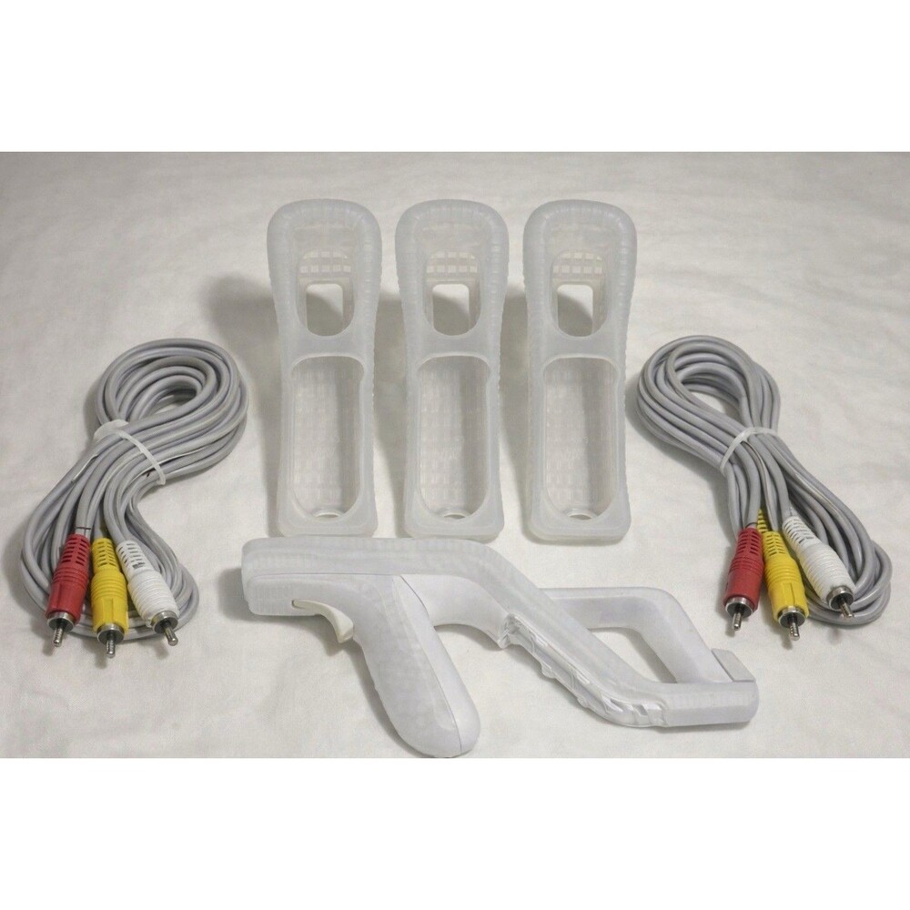 Nintendo Wii Accessory Lot Zapper 3 Jackets 2 AV Cables‎ OEM Bundle